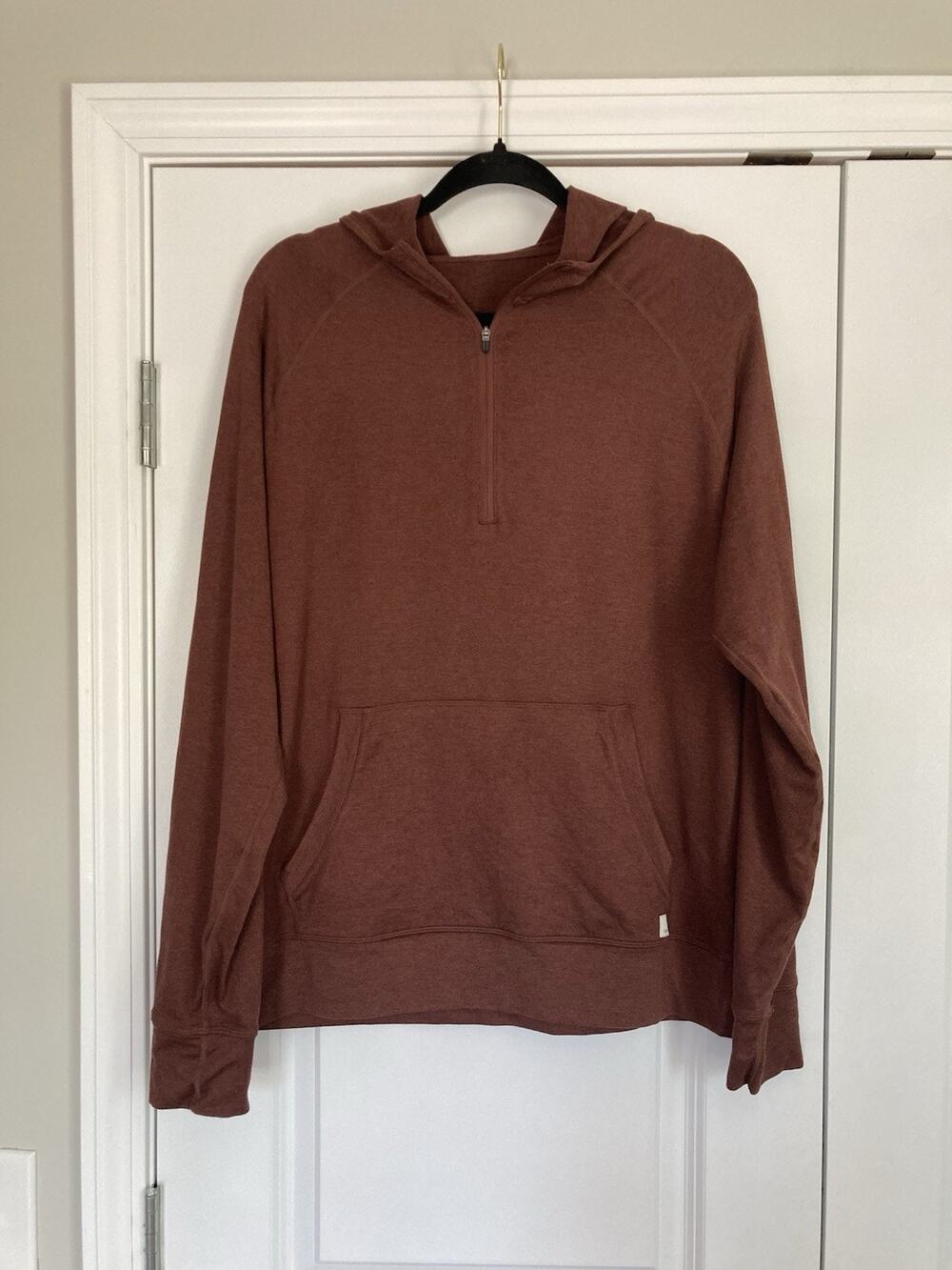 Vuori Ponto Performance Half Zip Hoodie Mens Medium Brown Pullover Dreamknit